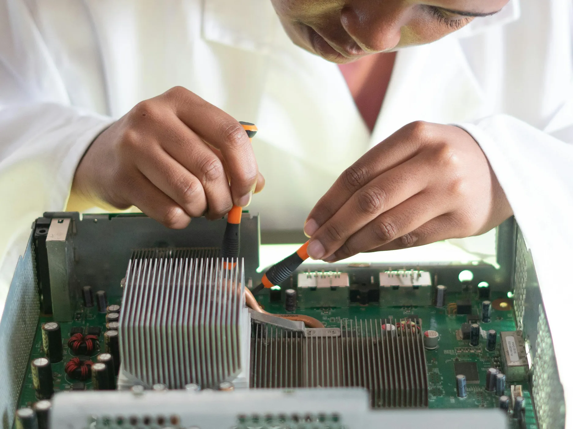 Circulair ontwerp kan vraag naar kritieke grondstoffen in elektronica sterk verlagen